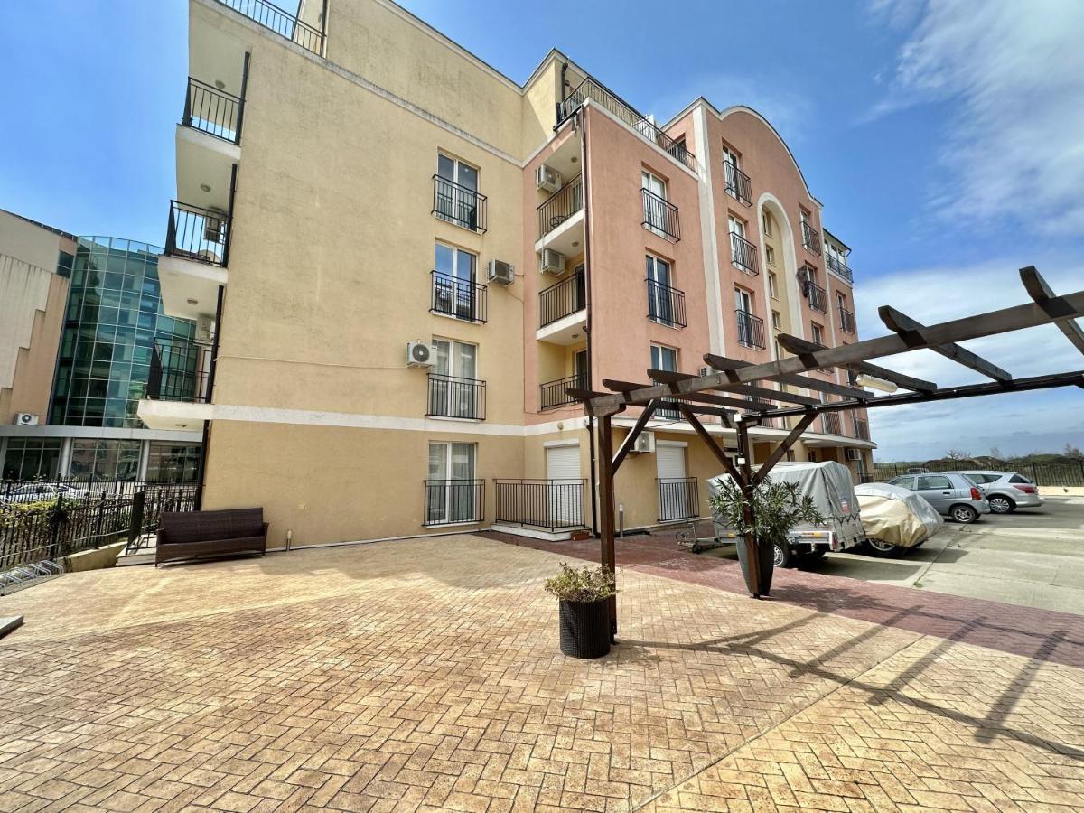 Cozy Apartment Sunny Beach Exterior foto